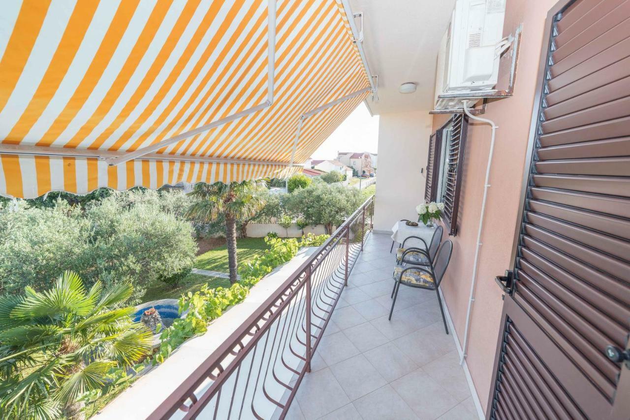 Apartments Maria Vodice Eksteriør billede